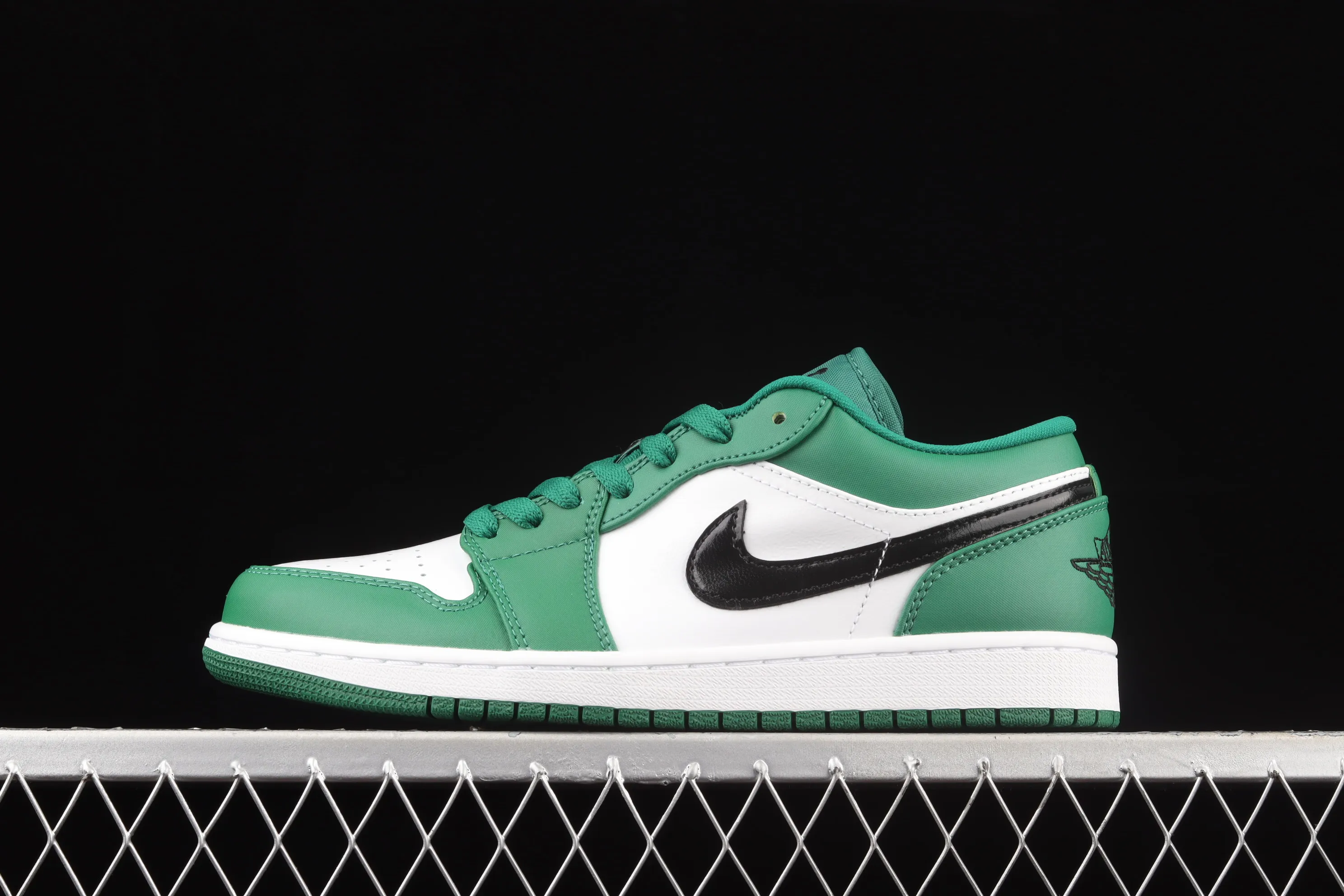 All categories Air Jordan Jordan series basketball shoes Air Jordan 1 Low G version pure original Air Jordan 1 Low AJ1 Joe 1 Celtics low-top cultural and leisure sports sneakers 553558-301
